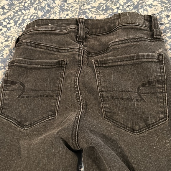 American eagle size 2 black next level stretch jeans - Picture 5 of 5
